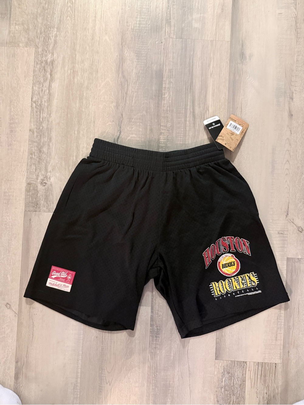 NWT - Mitchell & Ness Men’s Black Houston Rockets Vintage Shorts, Size - M